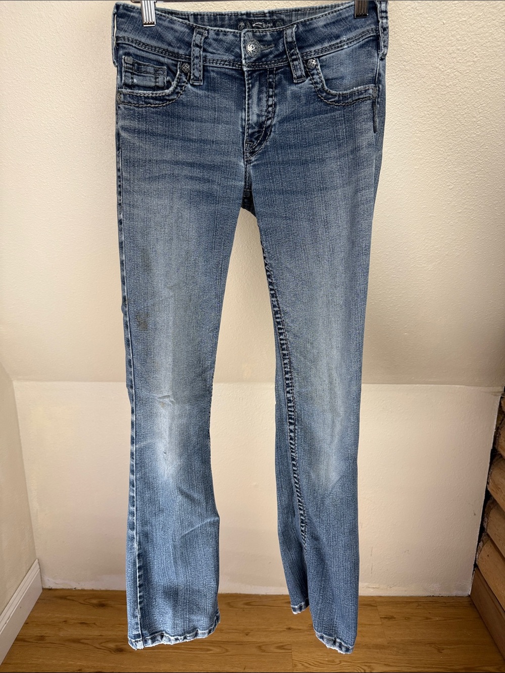 SILVER SUKI SURPLUS Denim Jeans with Flap Back Pockets, Size 27/32